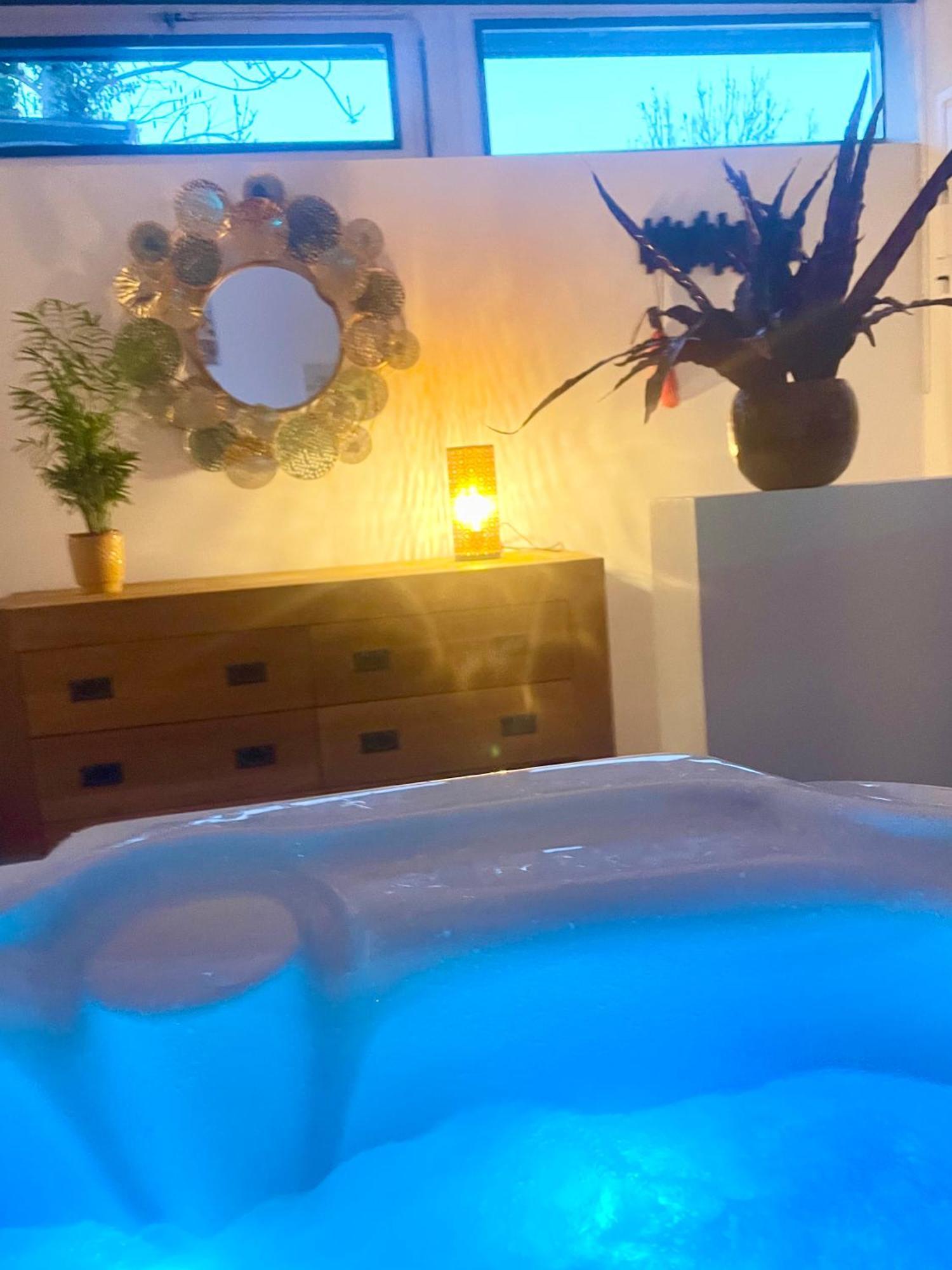 塞夫里耶Loft Avec Jacuzzi Et Terrasse Prives公寓 外观 照片